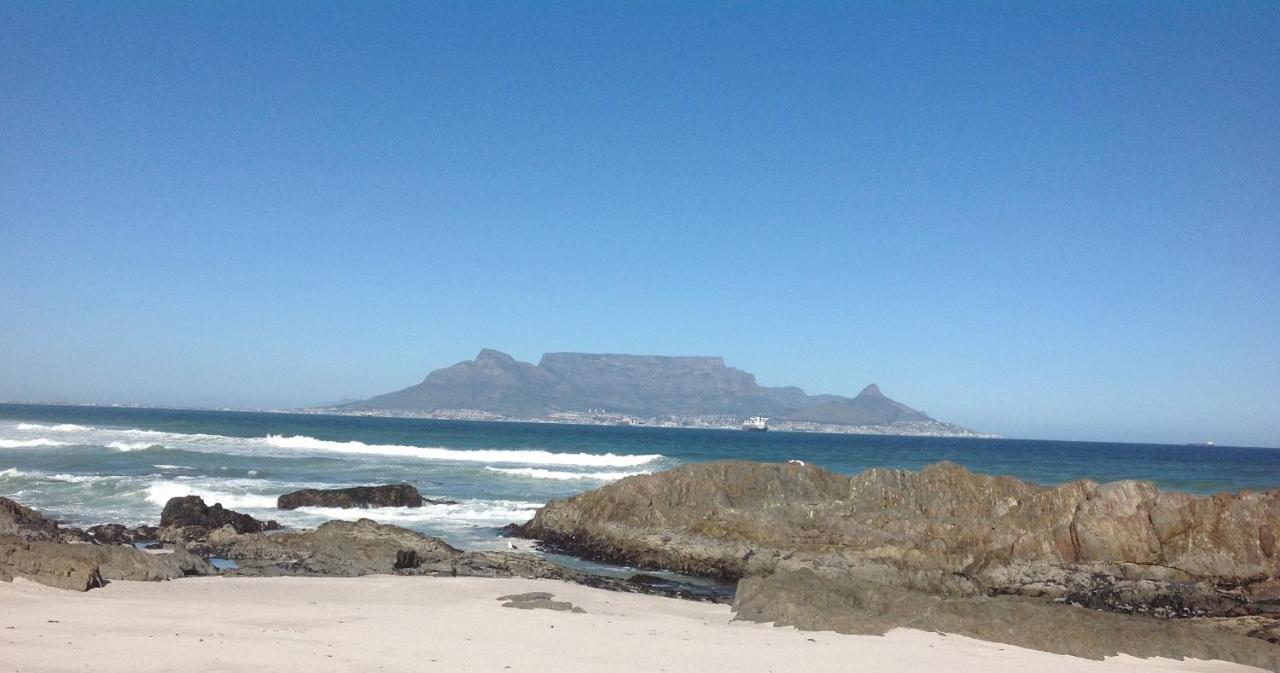 White Waves Beach House Bloubergstrand Extérieur photo