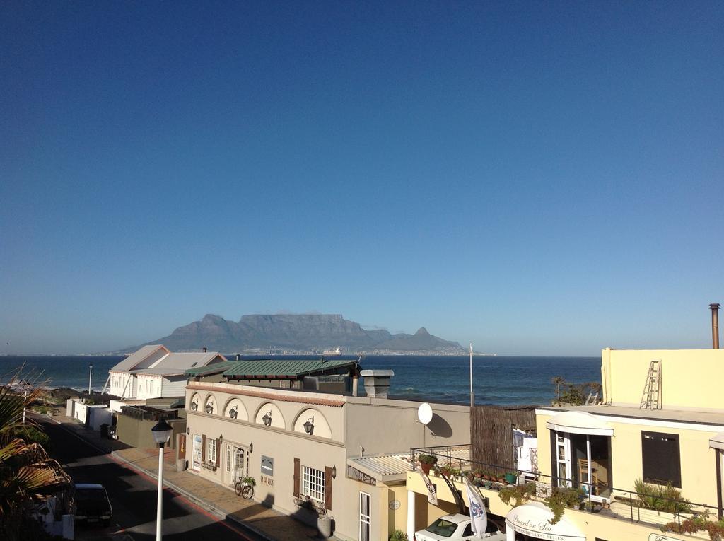 White Waves Beach House Bloubergstrand Extérieur photo