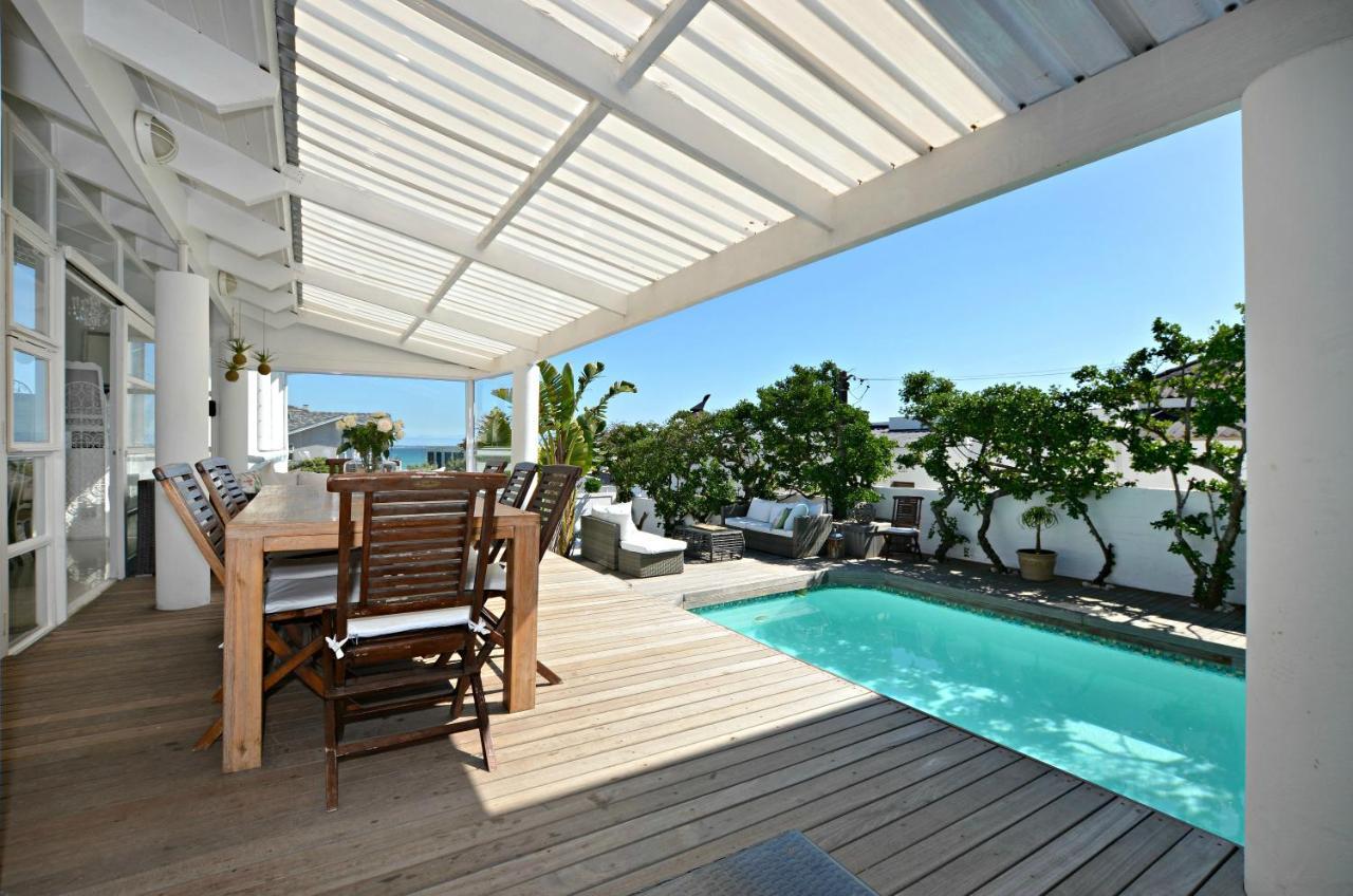 White Waves Beach House Bloubergstrand Extérieur photo